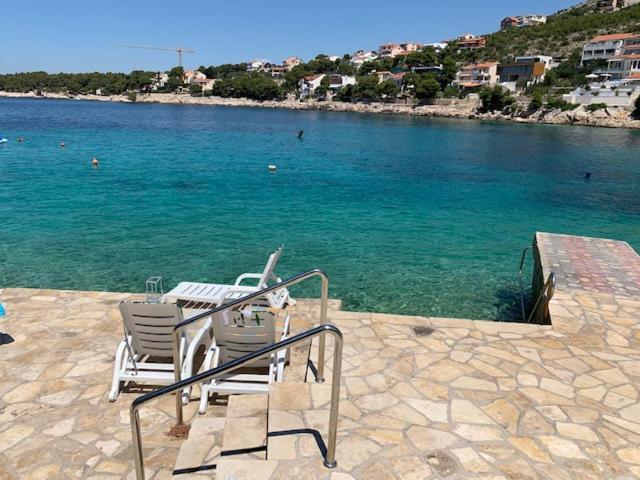 Apartments Bilo - Jela & Ivan Dolac Екстериор снимка