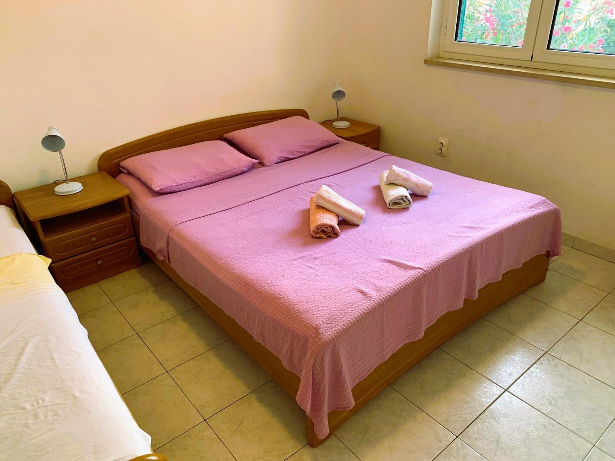 Apartments Bilo - Jela & Ivan Dolac Екстериор снимка